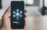 Người dùng iPhone và Android nên khởi động lại thiết bị ngay lập tức 