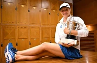 Nhà vô địch Pháp mở rộng lo “gãy” ở Wimbledon