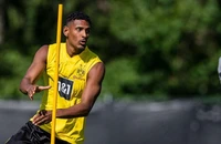 Dortmund thông báo gây 'choáng' về tân binh Haller