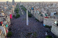 Siêu sao Messi khiến đường phố Argentina ‘thất thủ’
