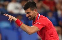 Djokovic khởi động năm 2024 với trận thắng tuyển Trung Quốc
