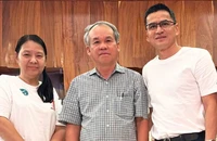 Thái Lan có gì hấp dẫn khiến Kiatisak vội vã chia tay bầu Đức?