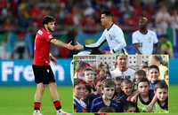 Từ cậu bé thần tượng Ronaldo đến “sát thủ” đốt lưới Bồ Đào Nha