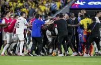 Conmebol mạnh tay với vụ hỗn chiến tại Copa America