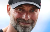 Tái xuất với Red Bull, HLV Klopp cài điều khoản lạ vào hợp đồng