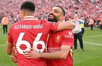 Salah lên tiếng bảo vệ Alexander-Arnold