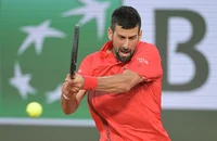 Novak Djokovic lập cột mốc cá nhân mới ở Roland Garros