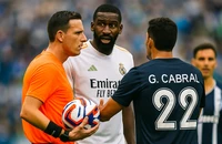 FIFA mở hồ sơ điều tra vụ hậu vệ Real Madrid bị phân biệt chủng tộc