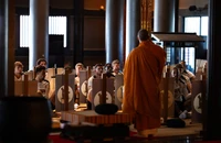 Salah gây bão mạng xã hội do đến viếng chùa