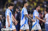 Argentina và Brazil rủ nhau thua đúng “kèo” ngựa về ngược
