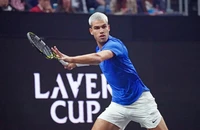 Alcaraz đánh thắng hai trận, Team World vẫn trắng tay tại Laver Cup
