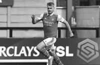 Cựu sao trẻ Arsenal Billy Vigar qua đời sau chấn thương kinh hoàng