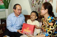 Tiếp tục chăm lo, cải thiện đời sống gia đình chính sách