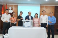 Các trường đại học ở TP.HCM chi tiền tỉ hỗ trợ đồng bào và sinh viên vùng lũ