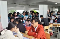 Thí sinh 'khóc ròng' khi 1 trường đại học lớn bất ngờ bỏ xét tuyển khối C00