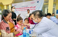 Người dân vùng cao ở Đắk Lắk phấn khởi khi được khám bệnh, phát thuốc miễn phí
