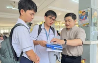 Nhiều trường đại học 'xoá sổ' tổ hợp văn-sử-địa, toán-lý-hóa trong xét tuyển 