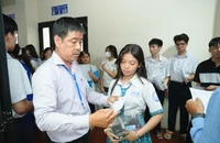 Mới: Thí sinh được dùng căn cước trên VNeID khi đi thi đánh giá năng lực