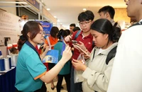 Doanh nghiệp mang hơn 5.000 việc làm đến tận trường đại học tìm ứng viên