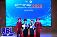 Hiệu trưởng UEL nhắn tân khoa: 'Không có nút undo cho những quyết định thiếu chuẩn xác'