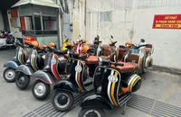 Xử phạt 10 trường hợp thuộc đoàn xe nối nhau vượt đèn đỏ ở trung tâm TP.HCM