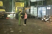 TP.HCM: Người đàn ông nghi bị điện giật tử vong khi đang rửa xe