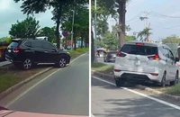 TP.HCM: Nhiều ô tô leo dải phân cách trên đường Nguyễn Văn Linh để né kẹt xe