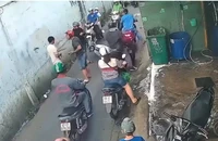 1 người bị đánh đến bất tỉnh khi can ngăn mâu thuẫn sau va chạm giao thông