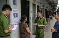 Công an TP.HCM tìm thân nhân bé gái sơ sinh trong túi rác từ 13 năm trước