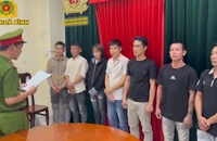 Mâu thuẫn lúc bán hàng, 2 nhóm lao vào hỗn chiến ở TP.HCM