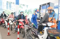 Thủ tướng yêu cầu không để bất ổn thị trường xăng dầu
