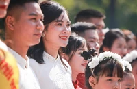 18 cặp đôi ở Hà Nội rạng rỡ trong ngày cưới tập thể