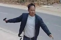 Truy bắt nghi phạm vận chuyển ma túy, dùng súng chống trả công an