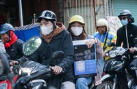 Người dân từ Hà Nội bắt đầu về quê nghỉ Tết Dương lịch 2023