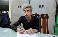 Khởi tố kẻ sát hại người yêu cũ trên phố Vương Thừa Vũ