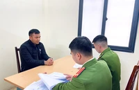 Dùng clip ‘nóng’ để cưỡng đoạt tài sản