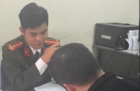 Đăng tải clip mê tín, ‘thầy gọi hồn’ bị phạt 7,5 triệu đồng 