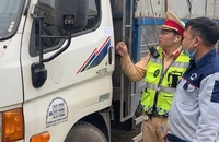 Lái xe có nồng độ cồn, không nhường đường cho xe ưu tiên bị tước GPLX 17 tháng