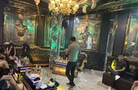 Hà Nội: Phát hiện hàng chục 'dân chơi' dương tính với ma tuý trong quán hát