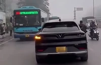 Bị phạt 5 triệu, tước giấy phép lái xe 3 tháng vì đi ngược chiều trên đường cấm 