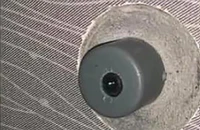 Chủ nhà trọ lắp camera ở nhà vệ sinh để lén xem nữ sinh tắm