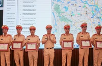 Cục trưởng Cục CSGT khen thưởng lực lượng truy bắt Rapper ‘Bình Gold’