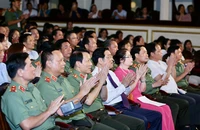 Xúc động và tự hào 'Bản hùng ca Công an nhân dân Việt Nam'