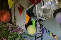 Cảnh sát cứu 3 người mắc kẹt trong vụ cháy nhà ở Hà Nội