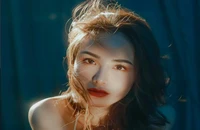 Hoa hậu Diễm Hương xinh đẹp ở tuổi 32 chấm thi Hoa hậu