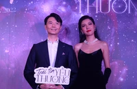 Thúy Vân khóc trong ngày ra mắt MV ‘Trái tim yêu thương’ 