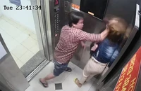 Công an TP.HCM: Làm rõ vụ đánh phụ nữ trong thang máy
