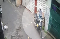 Thản nhiên đẩy xe ra chỗ khuất rồi phá khóa, ăn trộm