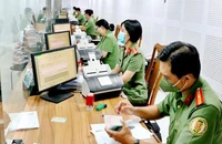 Người dân đến cấp đổi hộ chiếu hiện nay cần chú ý điều gì