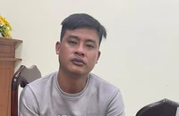 Đại úy Cục Cảnh sát Hình sự bắt cướp giật trên đường